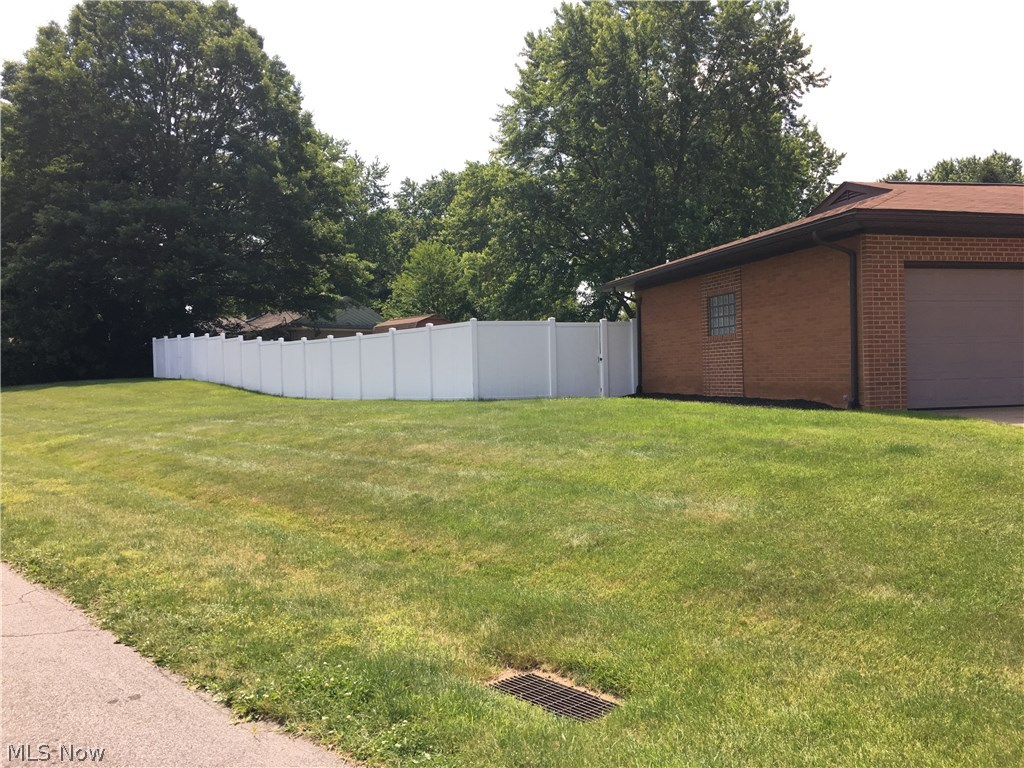 Laurel Ridge - Residential