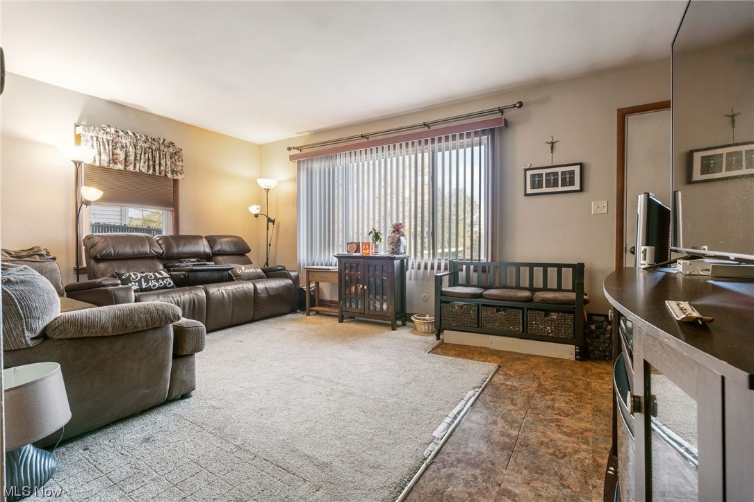 Nesmith Lake Heights - Residential