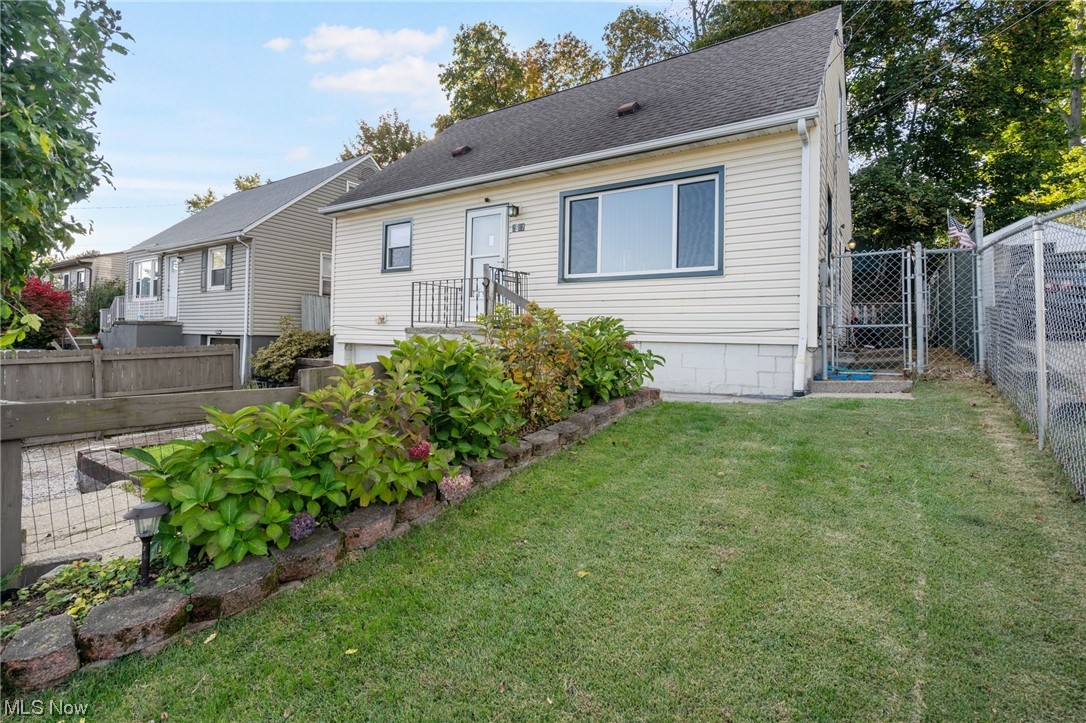 Nesmith Lake Heights - Residential