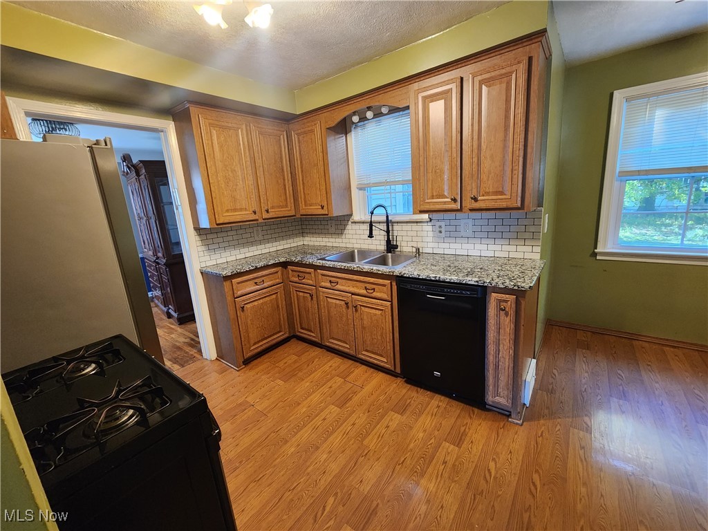 Heister Ctr Green Cos Ctr Gre - Residential Lease