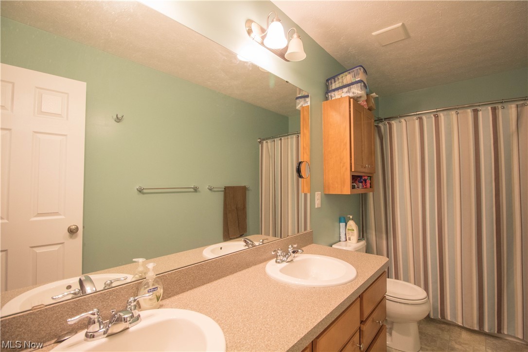 Edgebrook Sub Ph 1 - Residential