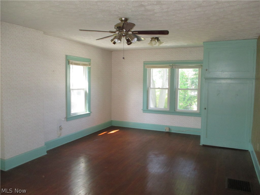 Connecticut Western Reserve - Residential