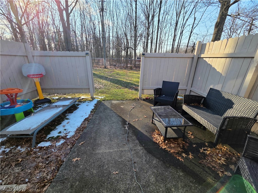 Avon Woods Condo - Residential