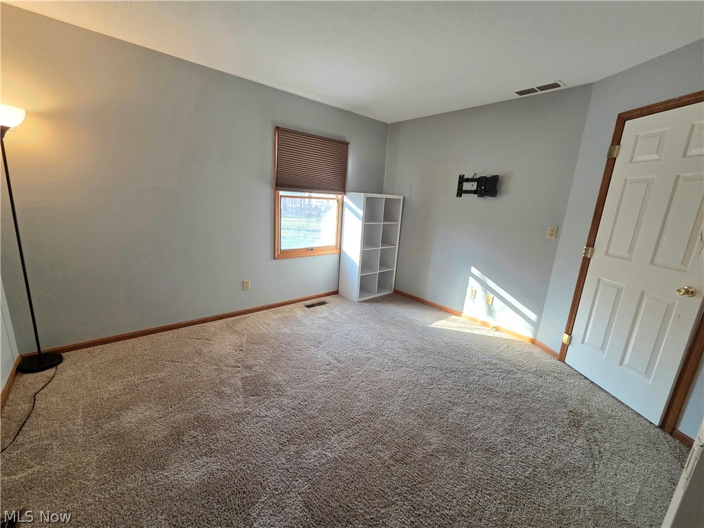 Avon Woods Condo - Residential