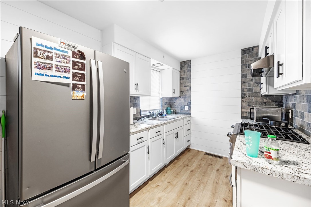 Lakewood Heights - Residential Income