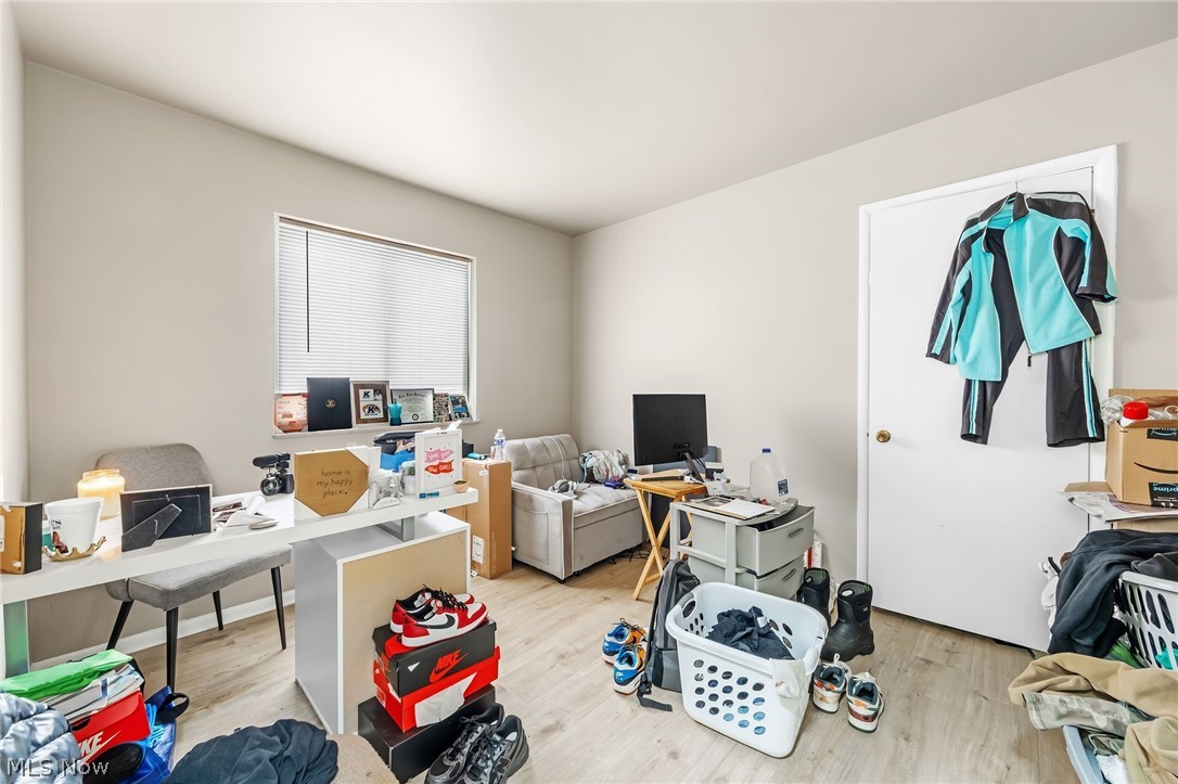 Lakewood Heights - Residential Income