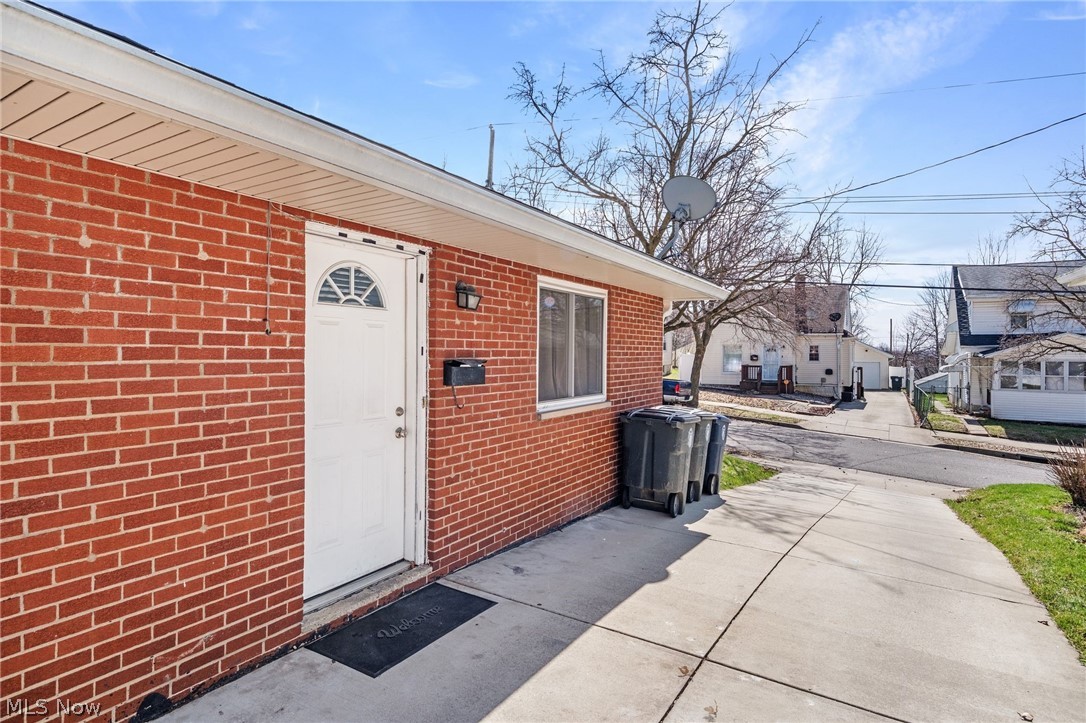 Lakewood Heights - Residential Income