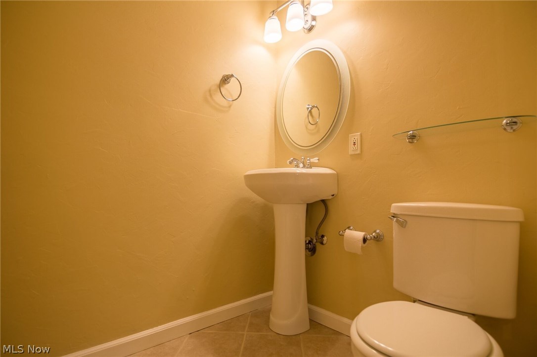 D Neros 09-D - Residential Lease