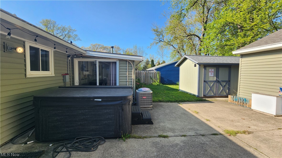 Willobee On The Lake 3 - Residential