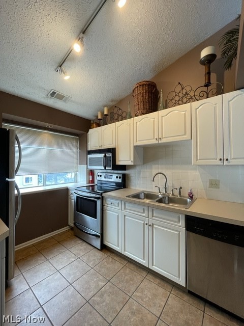 Village/Pointe West - Residential