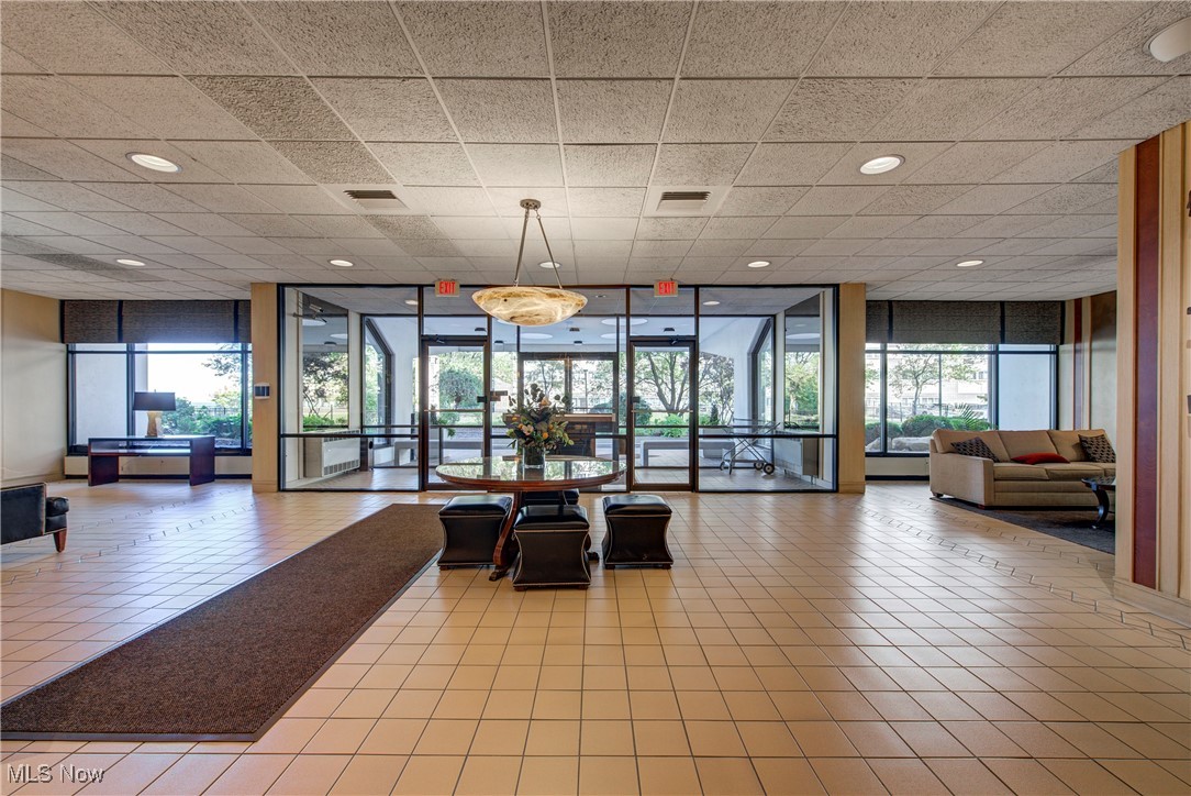 Meridian Condo - Residential Lease