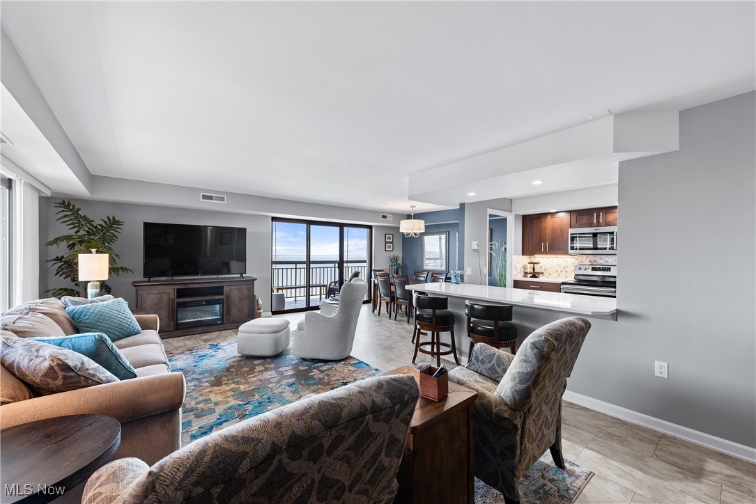 Meridian Condo - Residential Lease