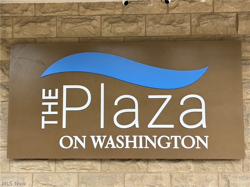 Stonebridge Plaza - Residential