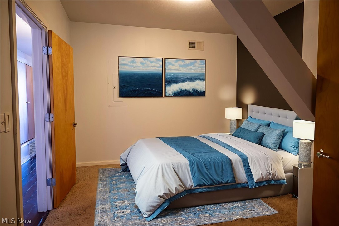 Stonebridge Plaza - Residential