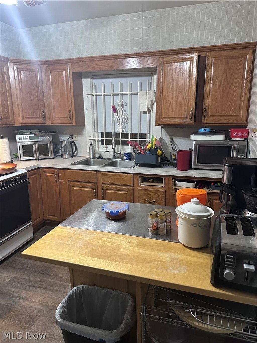 Photo of 4140 E 113th Street, Cleveland, OH 44105 (MLS # 5186381)