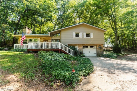Photo of 29556 Township Road 209, Coshocton, OH 43812 (MLS # 5246830)
