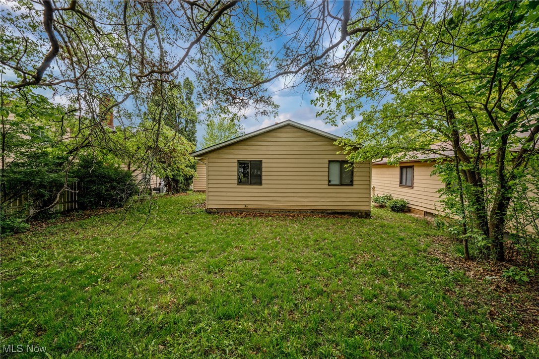 14943 Carol Drive, Maple Heights, Ohio image 33