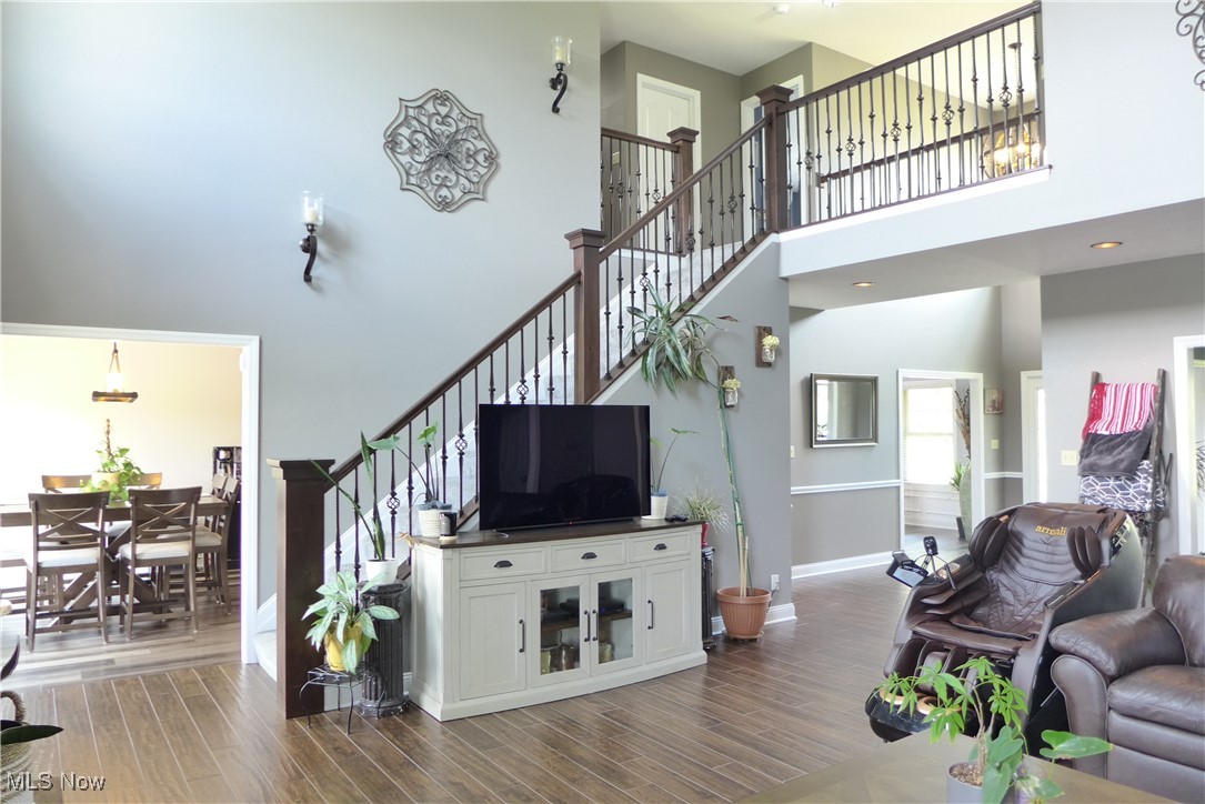 7245 Hunters Glen Lane