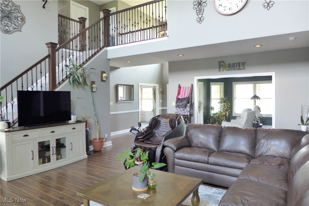 7245 Hunters Glen Lane