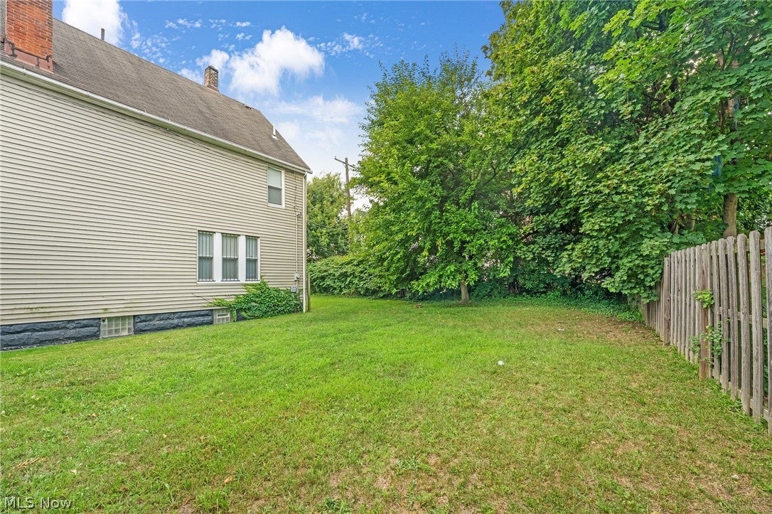 2256 E 85th Street