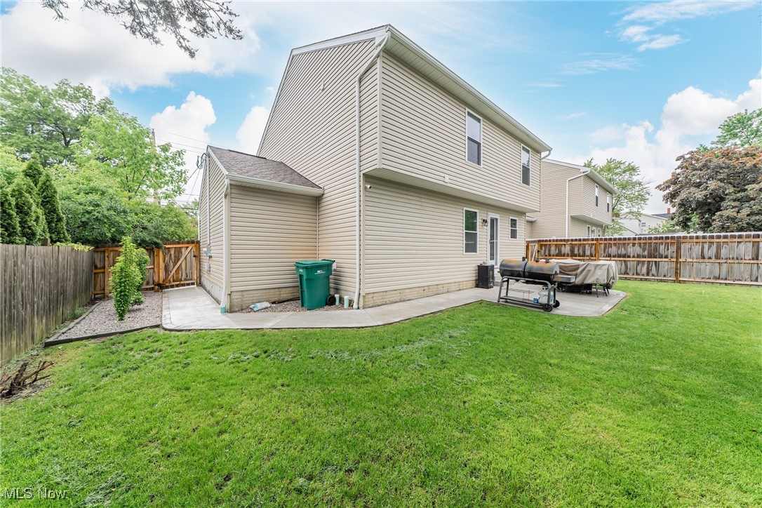 6105 Dunham Road, Maple Heights, Ohio image 36