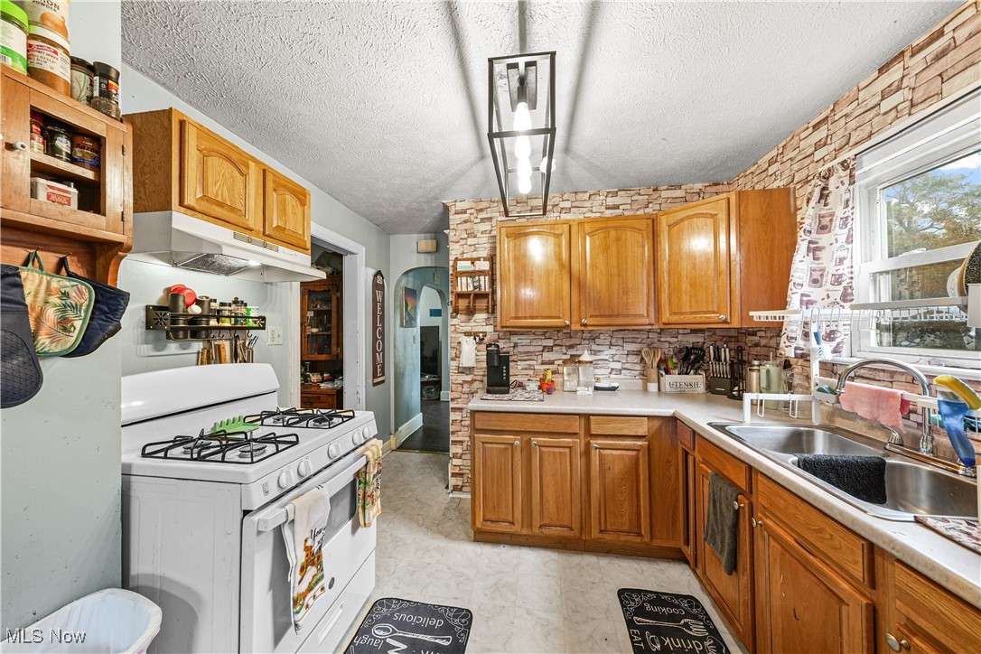 Golf Gardens - Residential