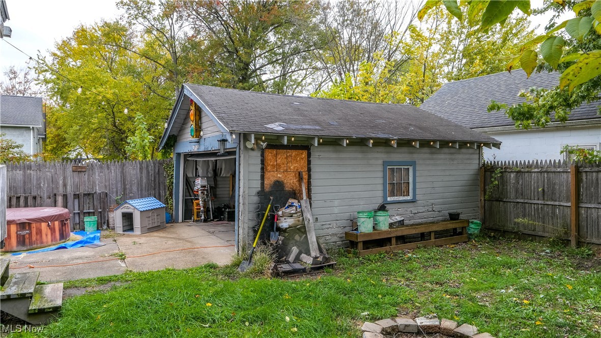 Golf Gardens - Residential