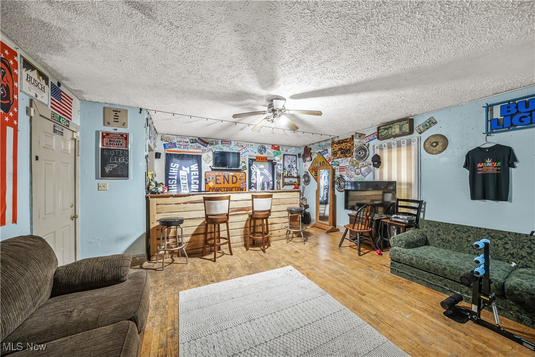 Golf Gardens - Residential