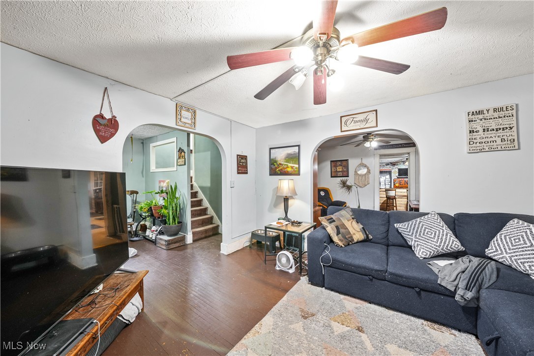 Golf Gardens - Residential