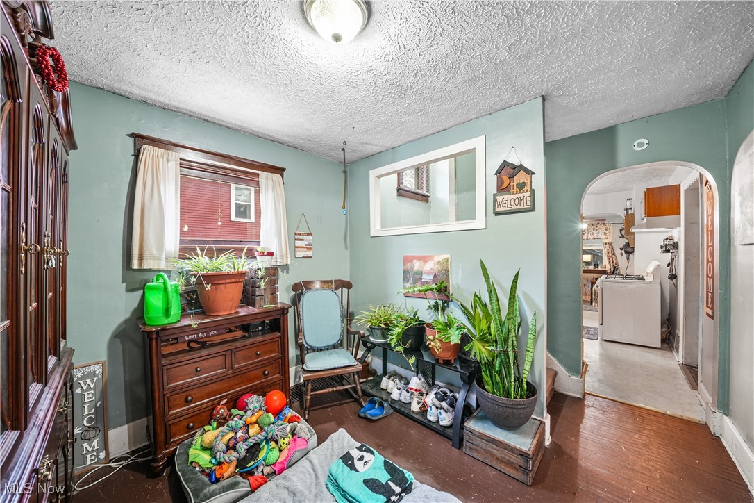 Golf Gardens - Residential