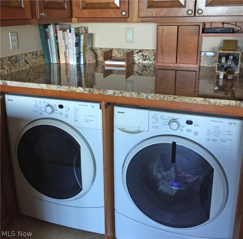 The Carlyle - Residential