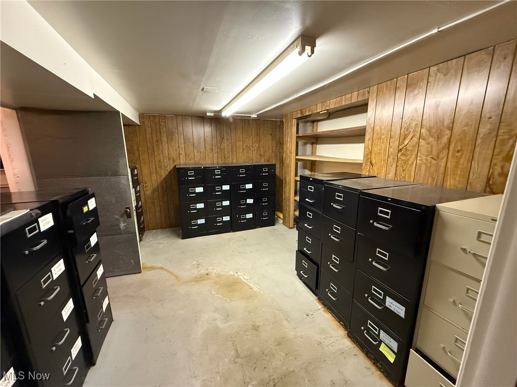 City/Painesville 02 - Commercial Sale