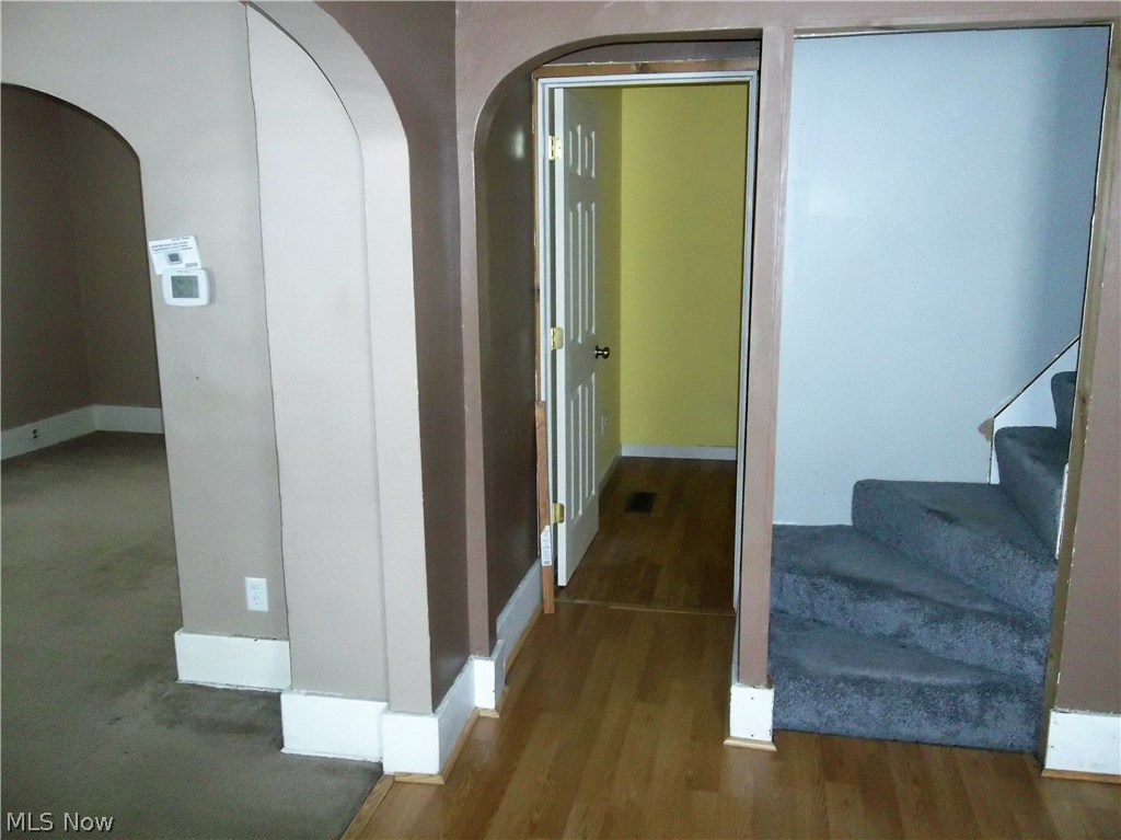 B Grebes - Residential