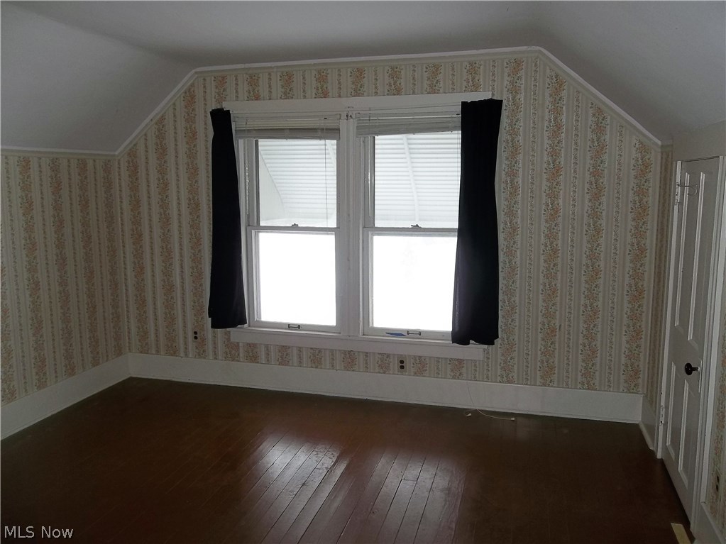 B Grebes - Residential