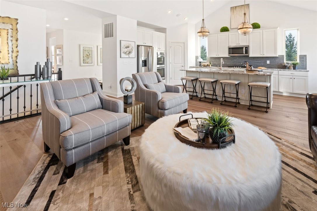 Spring Hill Villas - Residential