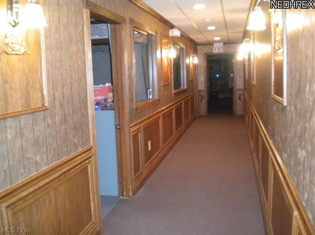 Photo of 165 2nd Street NW, Barberton, OH 44203 (MLS # 5220913)