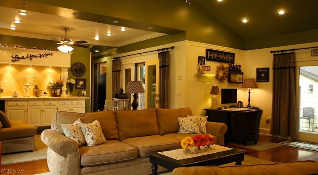 New Philadelphia - Residential