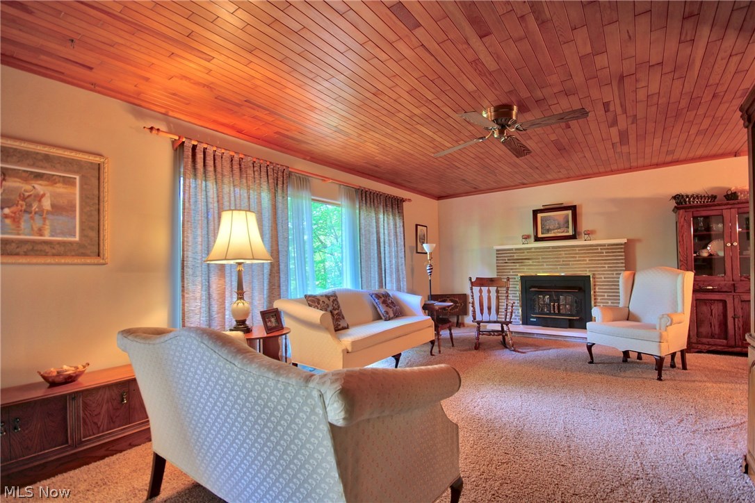 Rose Acres - Residential