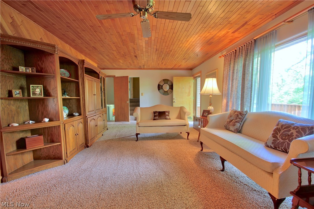 Rose Acres - Residential