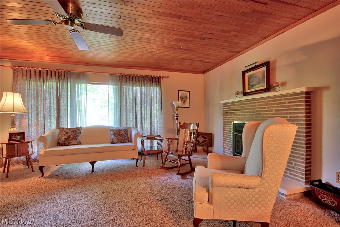 Rose Acres - Residential