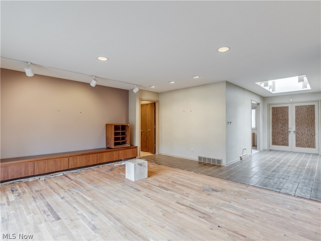 Vaughn - Residential