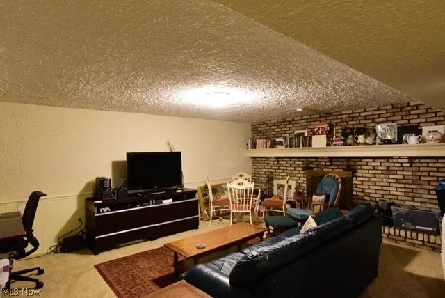 Whispering Pines - Residential