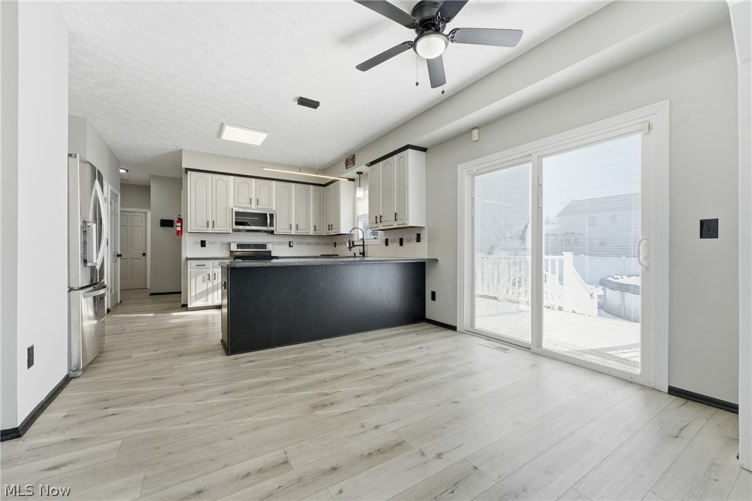 Village/Hartville - Residential