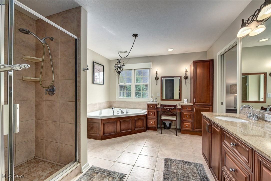 33518 Silver Oak Drive, Avon, Ohio image 30
