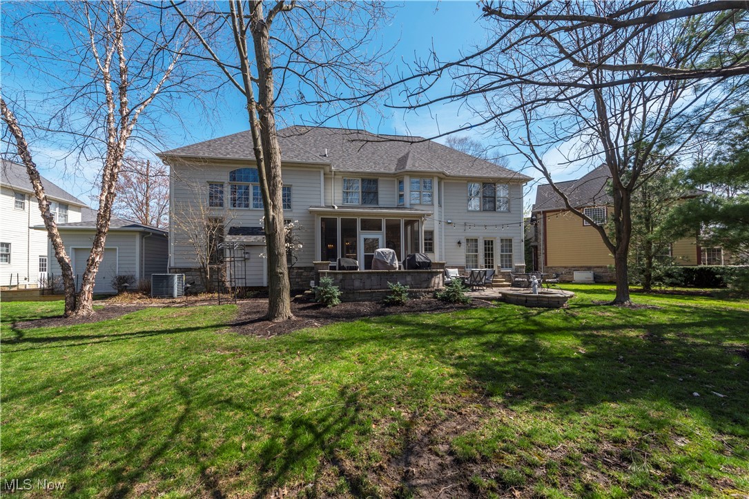 33518 Silver Oak Drive, Avon, Ohio image 6
