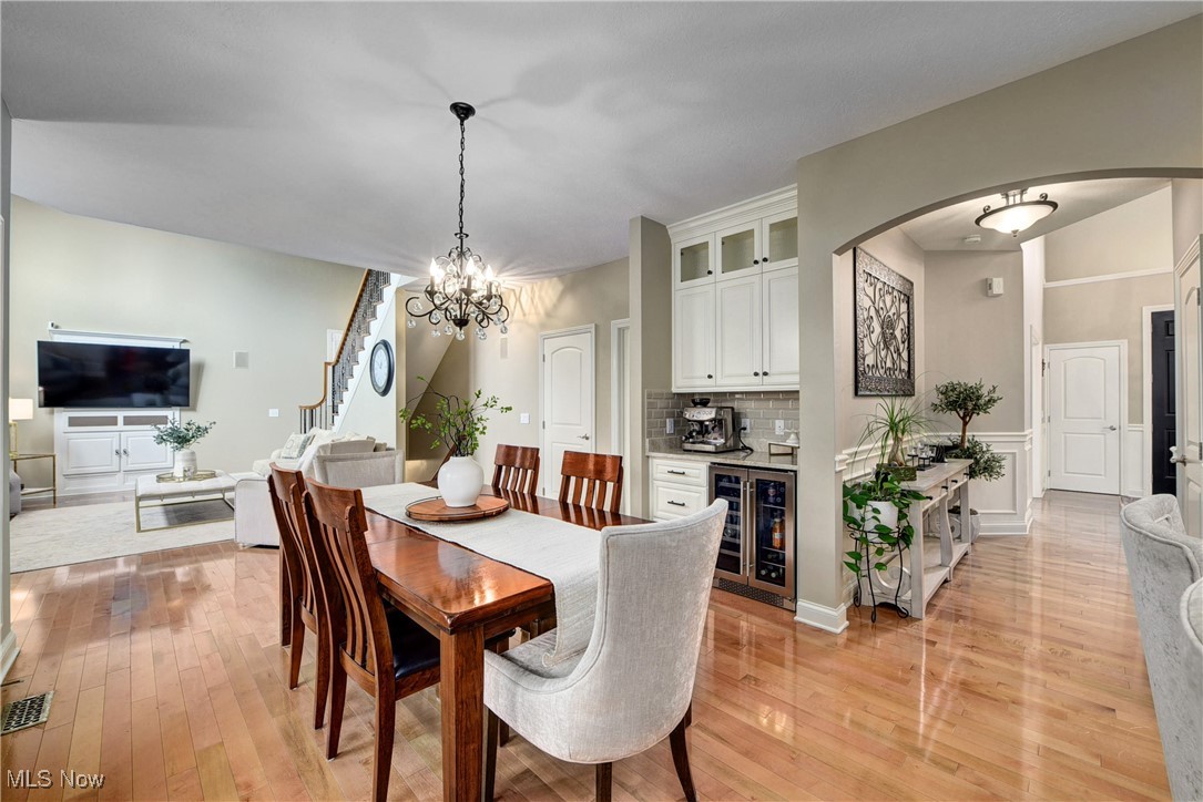 33518 Silver Oak Drive, Avon, Ohio image 22