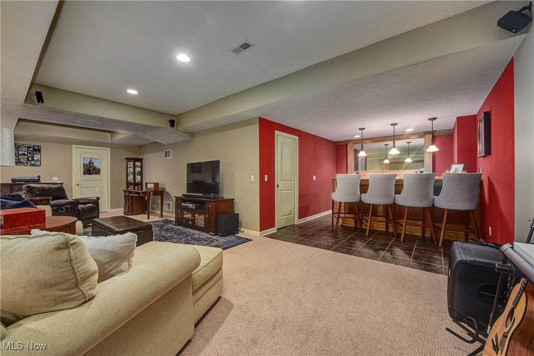 33518 Silver Oak Drive, Avon, Ohio image 39
