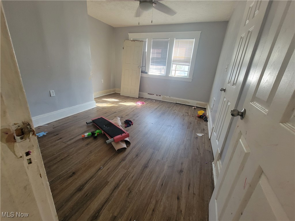 Gaine Realty Cos Miles-Corlet - Residential