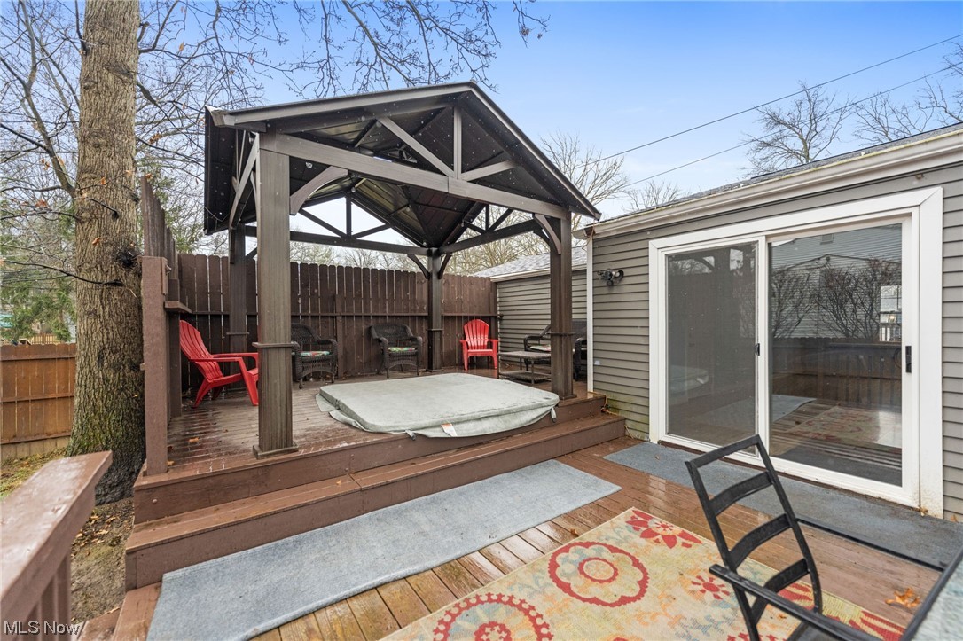 Stow Little Farms - Residential