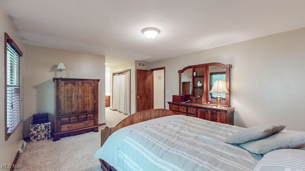 Kent, Ohio 44240, United States, 4 Bedrooms Bedrooms, ,4 BathroomsBathrooms,Residential,Active,187214